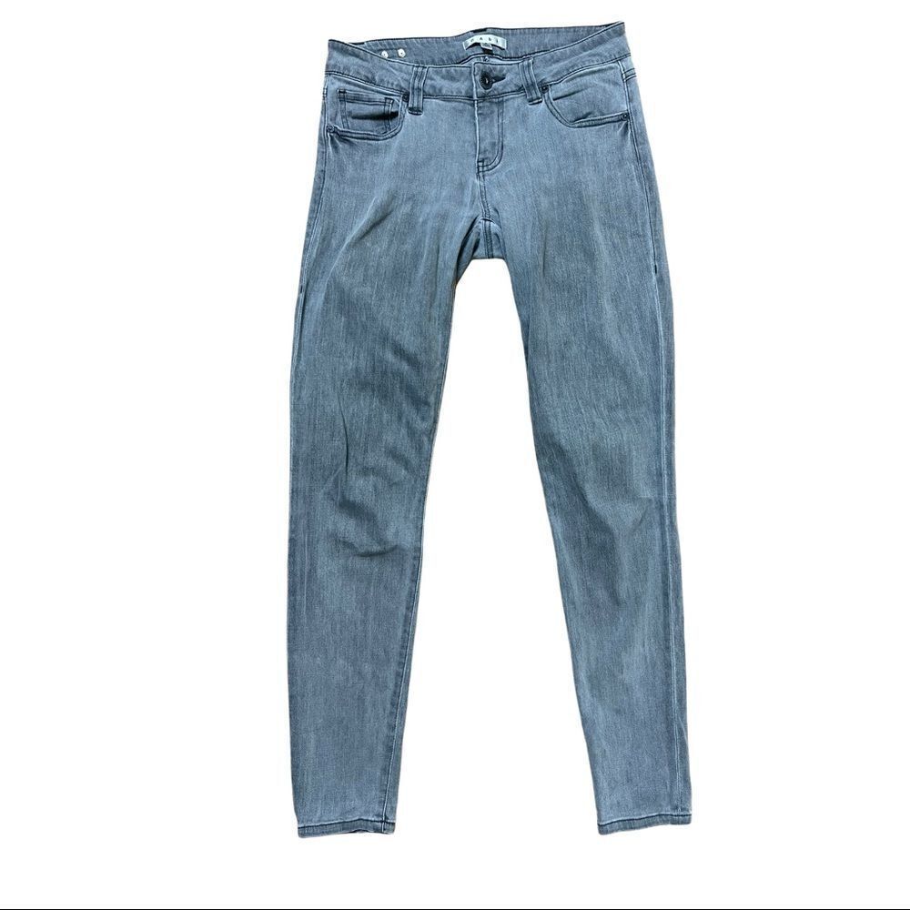 Cabi Gray Skinny Straight Jeans Size 4 Style #921